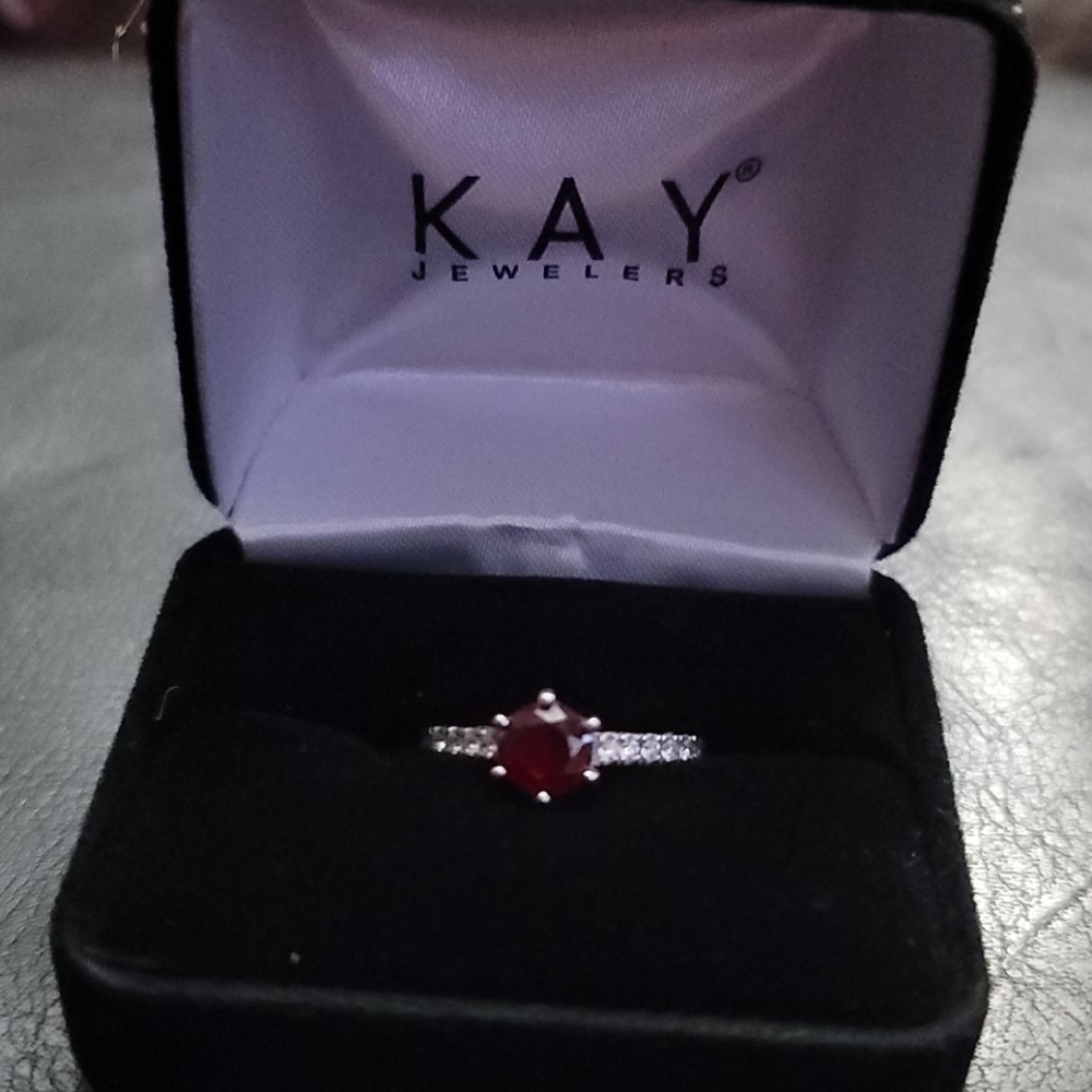 1 caret Ruby with Diamonds white gold ring.